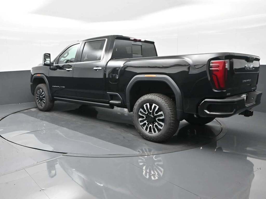 2025 GMC Sierra 2500HD Denali Ultimate