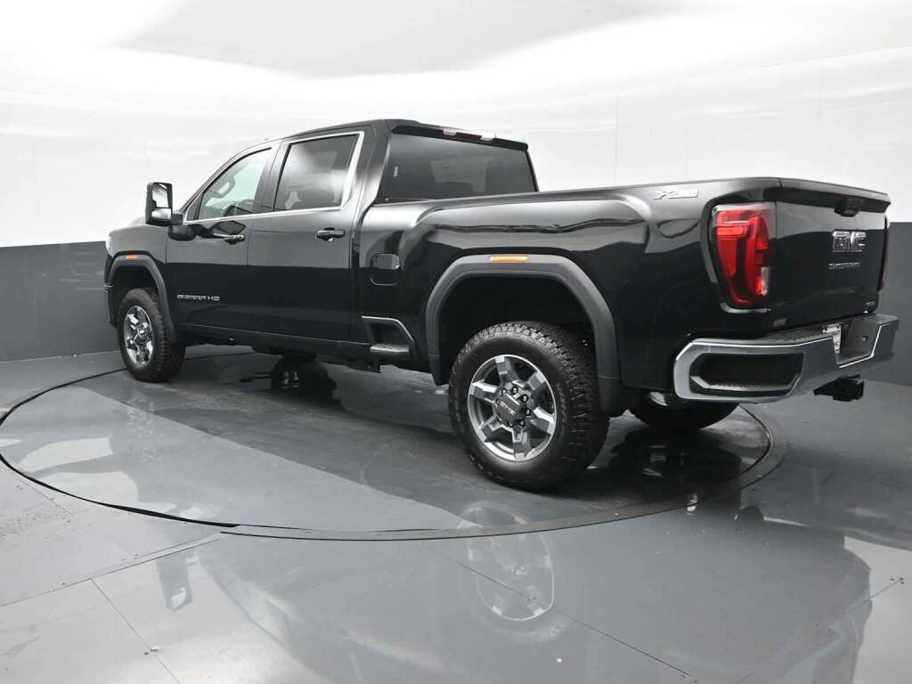 2025 GMC Sierra 2500HD SLE