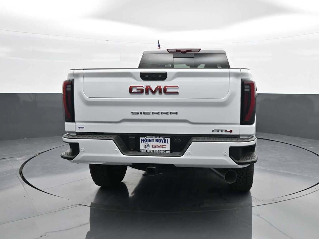 2025 GMC Sierra 2500HD AT4