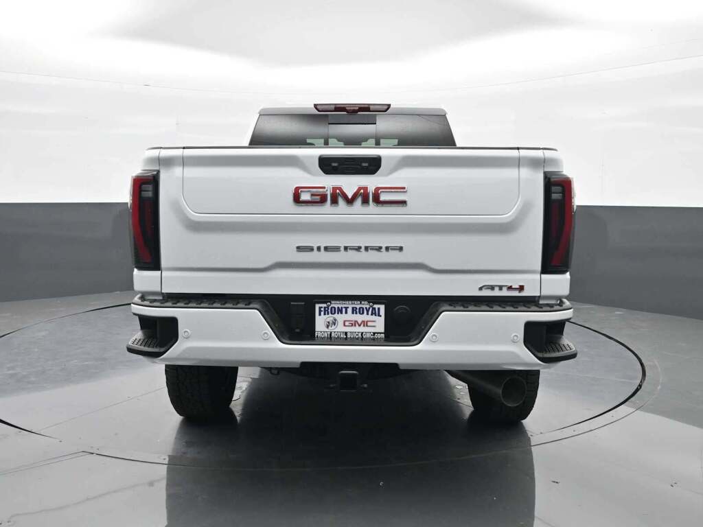 2025 GMC Sierra 2500HD AT4