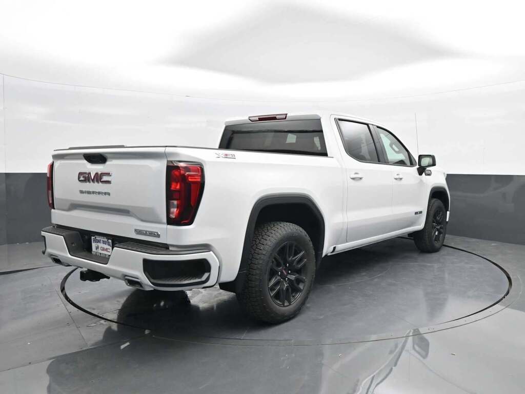 2025 GMC Sierra 1500 Elevation