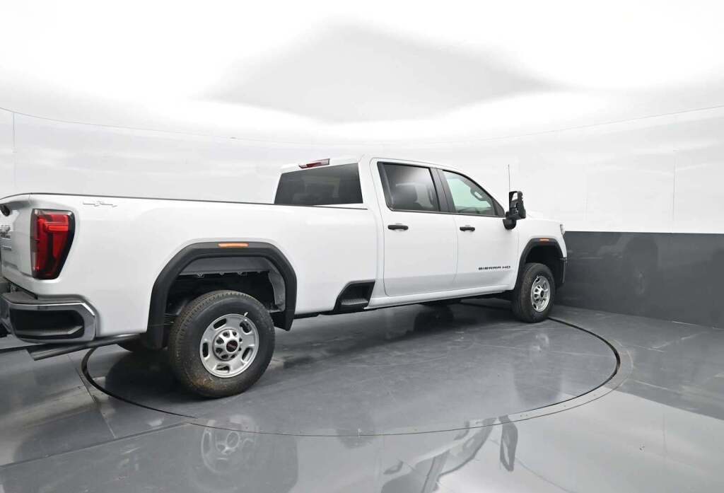 2025 GMC Sierra 2500HD Pro