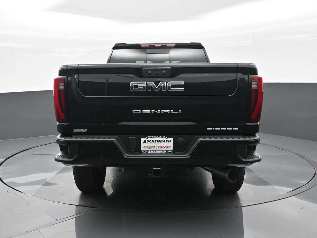 2025 GMC Sierra 2500HD Denali Ultimate