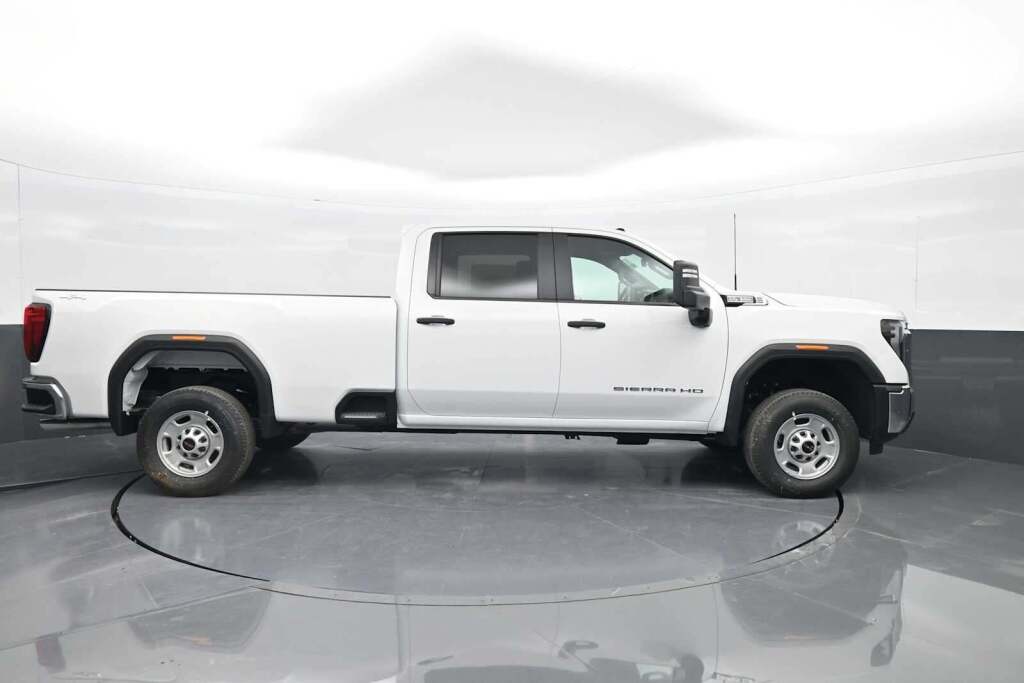 2025 GMC Sierra 2500HD Pro