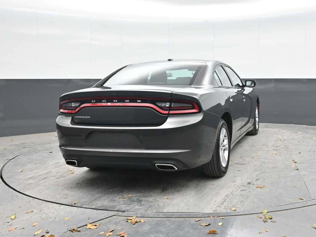 2020 Dodge Charger SXT RWD