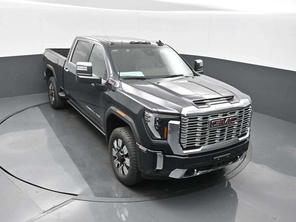 2025 GMC Sierra 2500HD Denali