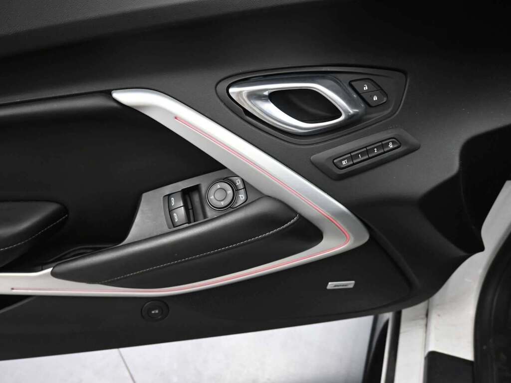 2017 Chevrolet Camaro 2SS