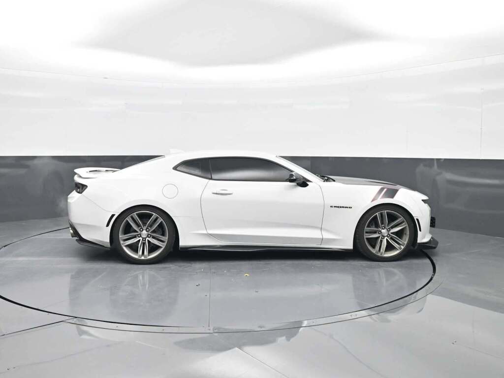 2017 Chevrolet Camaro 2SS