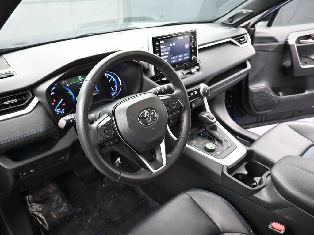2020 Toyota RAV4 Hybrid XSE