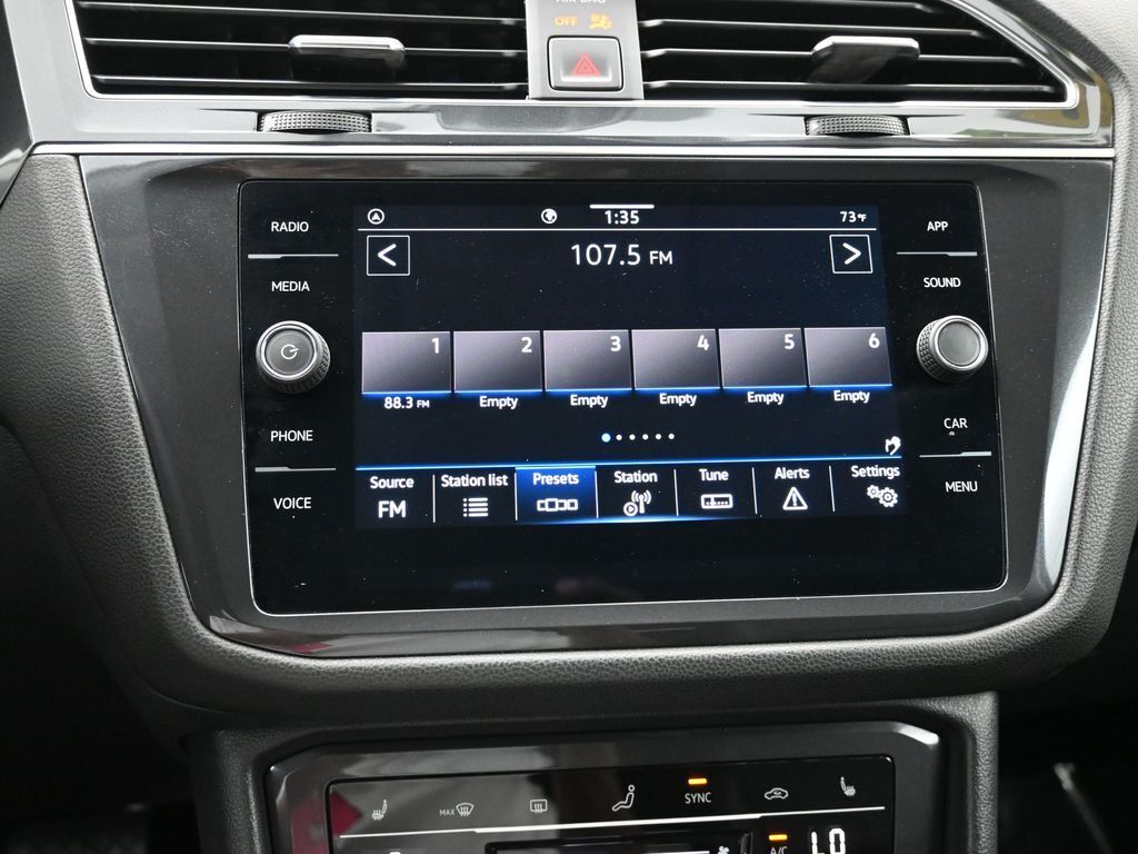 2023 Volkswagen Tiguan 2.0T SE