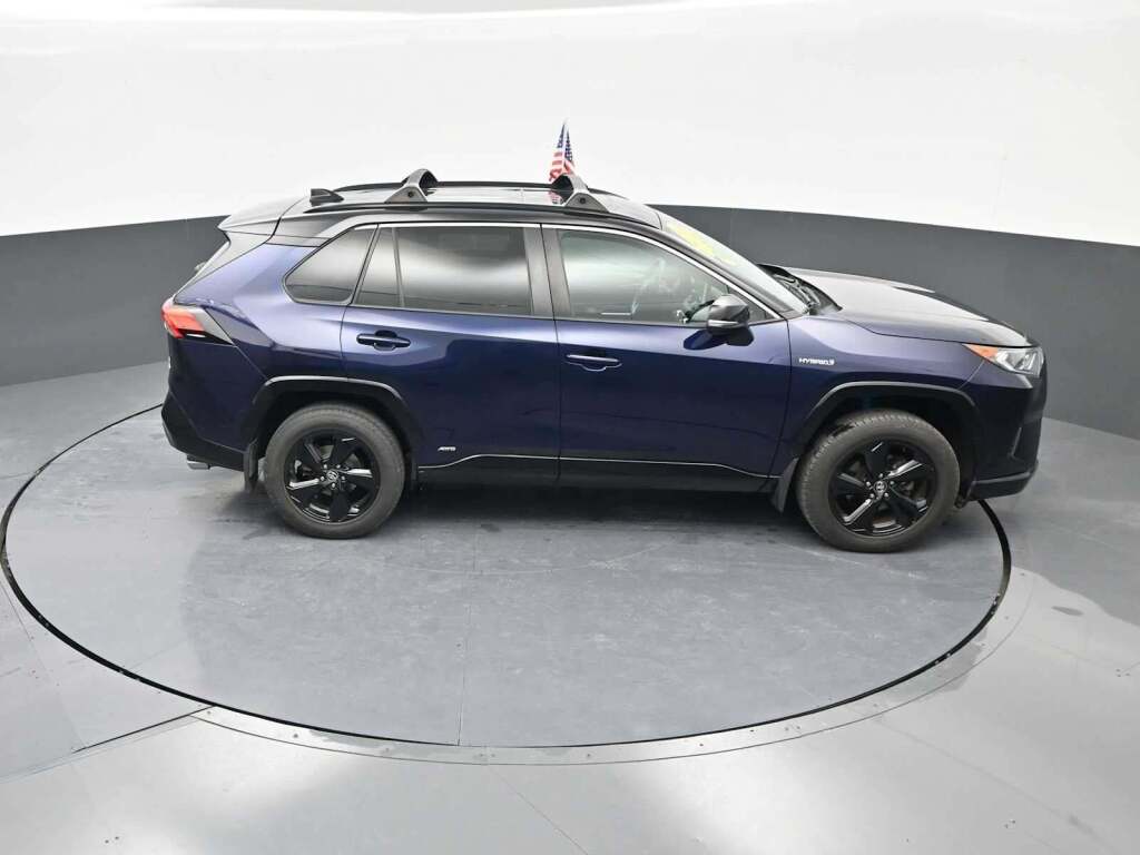 2020 Toyota RAV4 Hybrid XSE