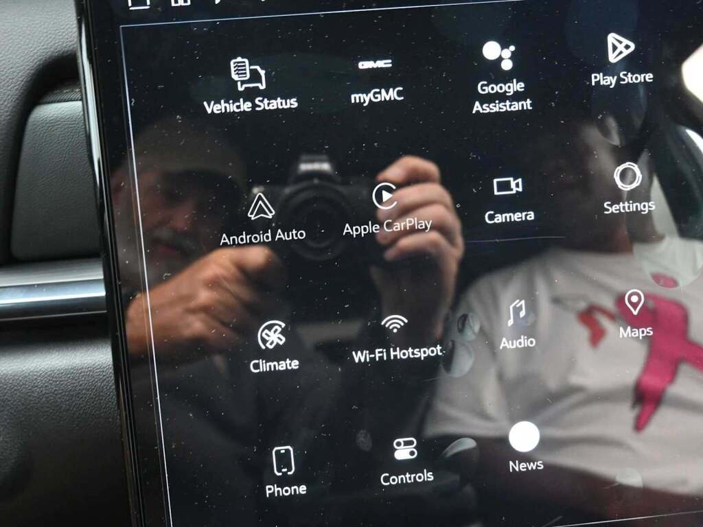 2026 GMC Terrain AWD AT4