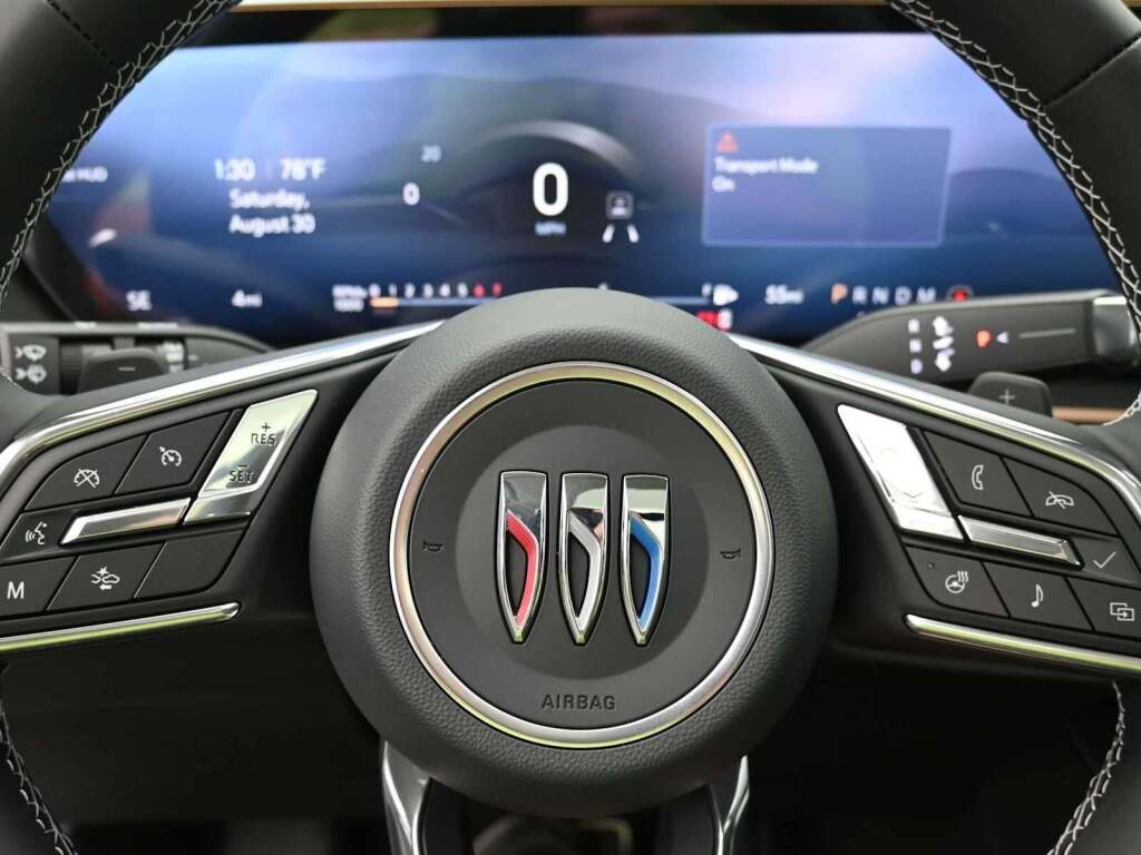 2025 Buick Envision Sport Touring AWD