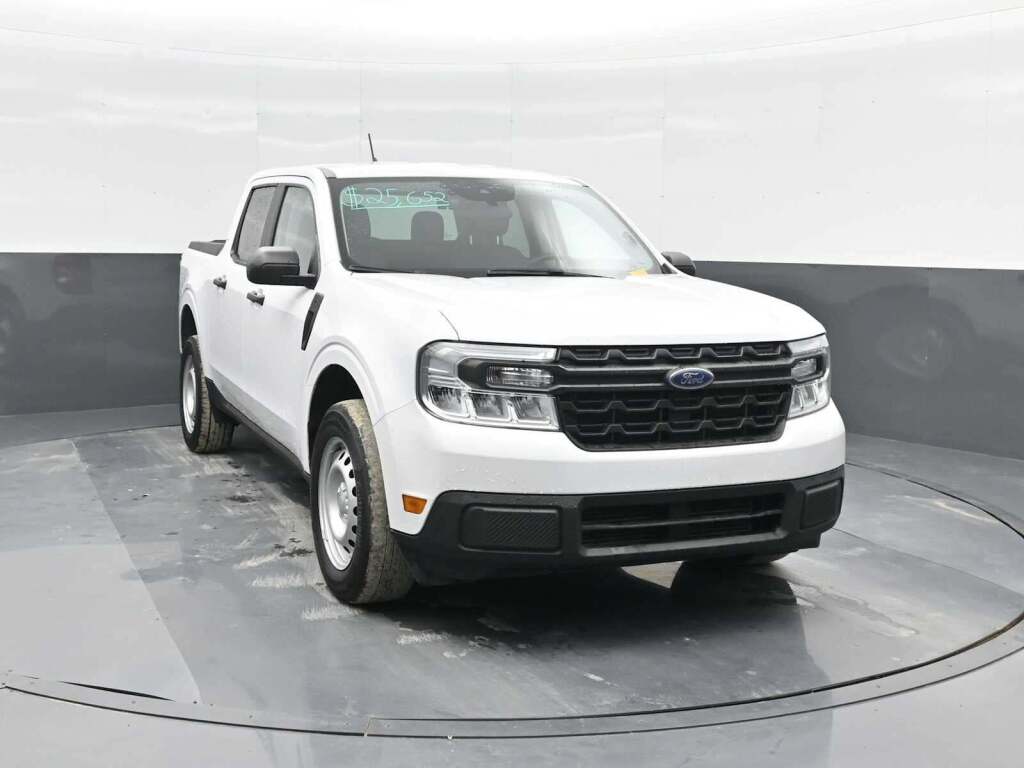 2023 Ford Maverick XL