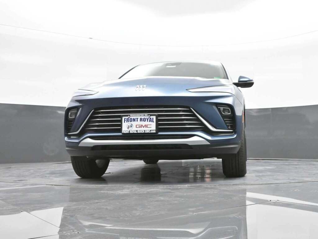 2025 Buick Envista Preferred FWD