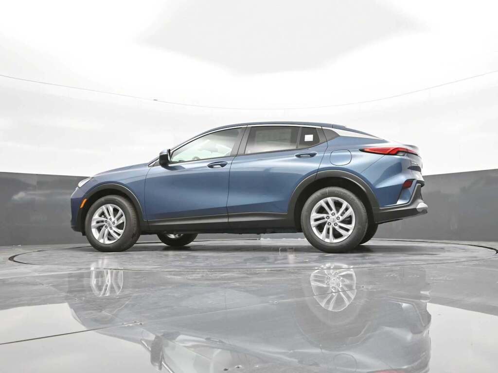 2025 Buick Envista Preferred FWD