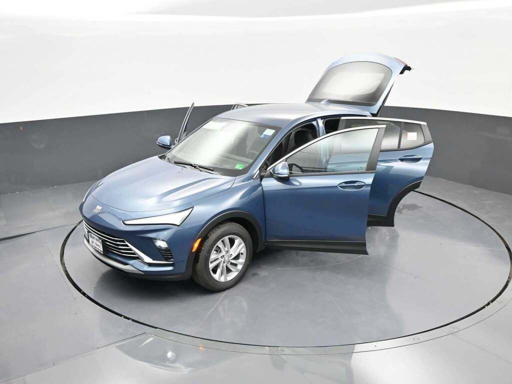 2025 Buick Envista Preferred FWD