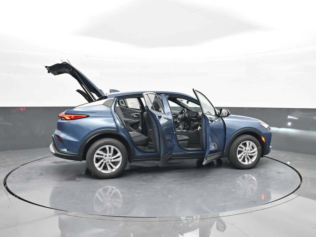 2025 Buick Envista Preferred FWD