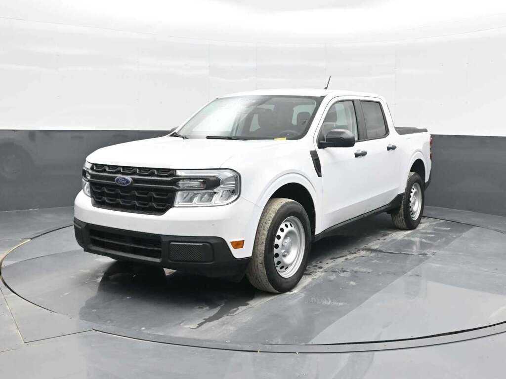 2023 Ford Maverick XL