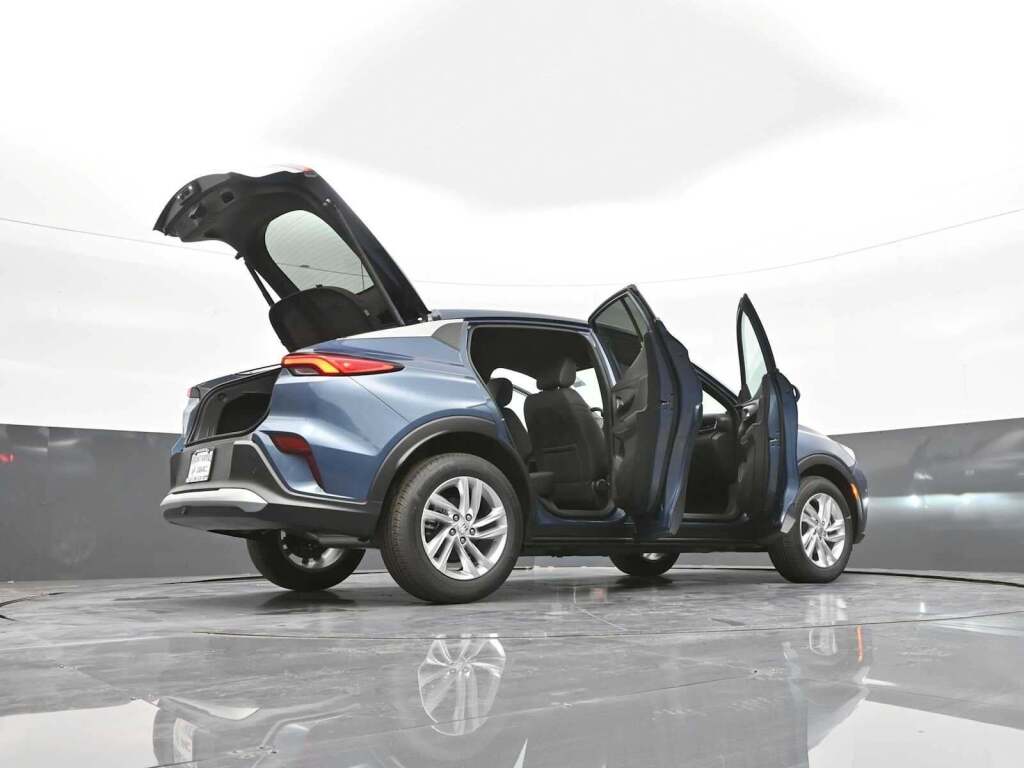 2025 Buick Envista Preferred FWD