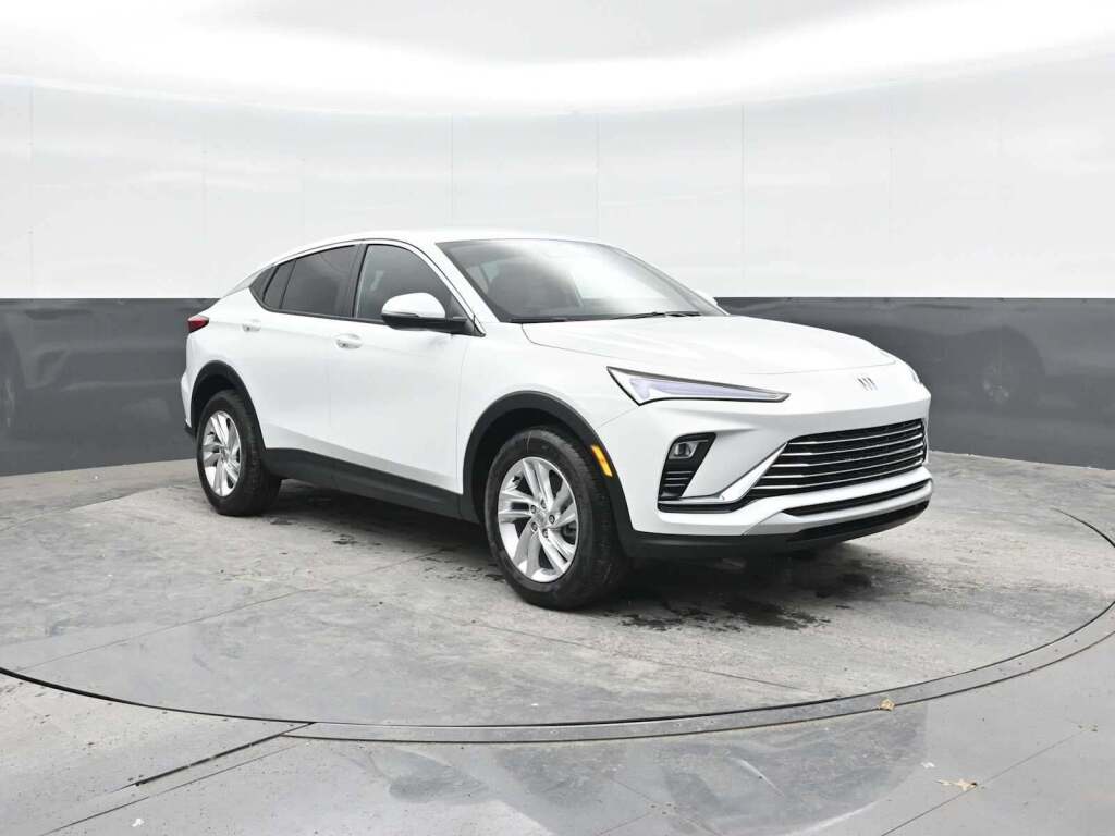 2025 Buick Envista Preferred FWD