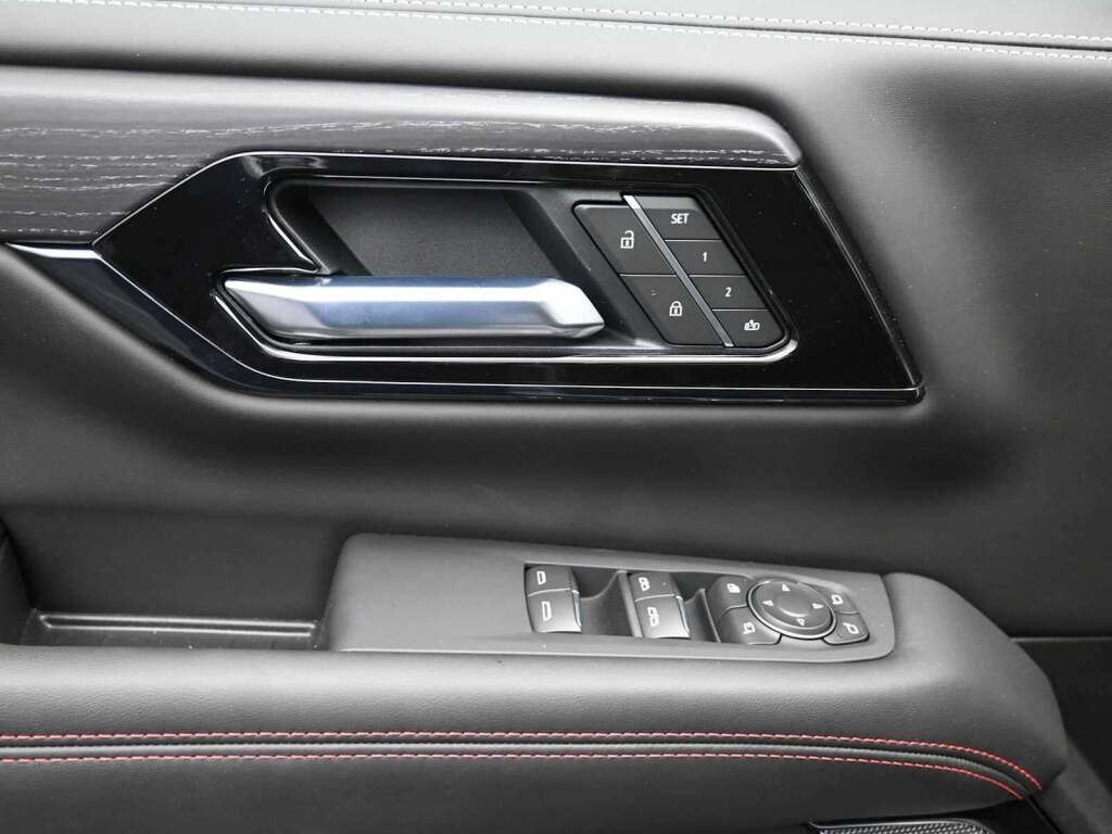 2025 GMC Yukon 4WD AT4 Ultimate