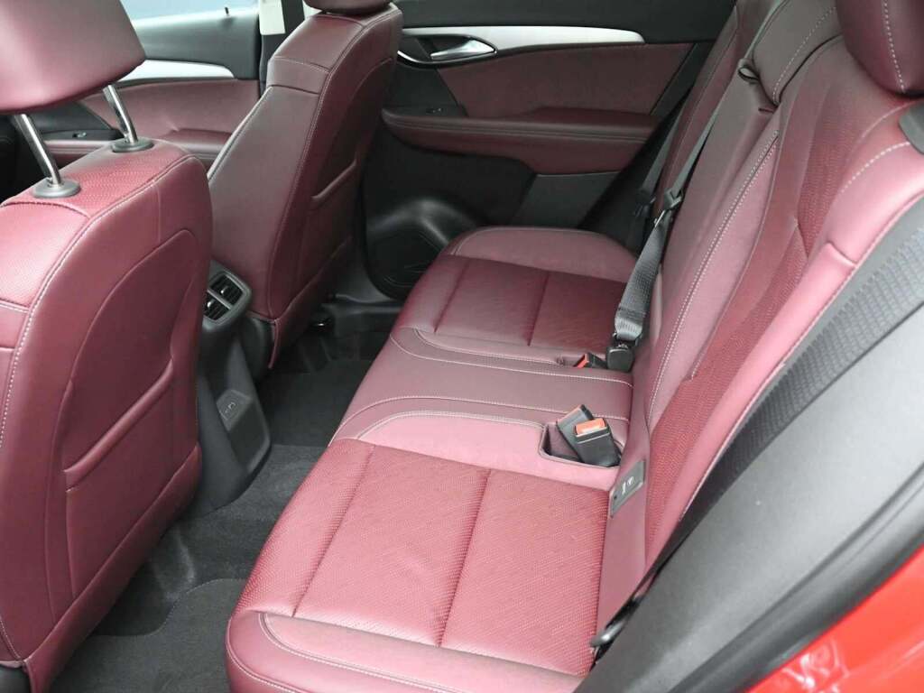 2025 Buick Envision Sport Touring AWD