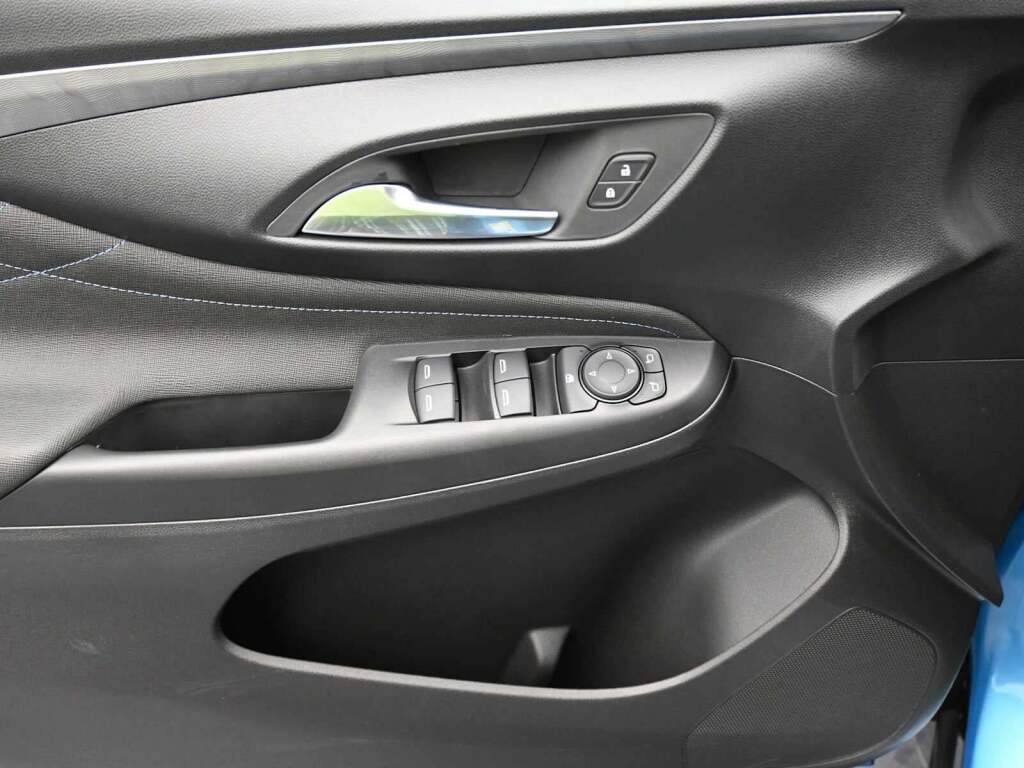 2025 Buick Envista Sport Touring FWD