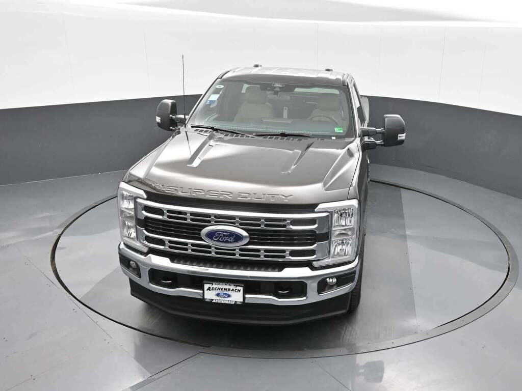 2025 Ford F-350 XLT