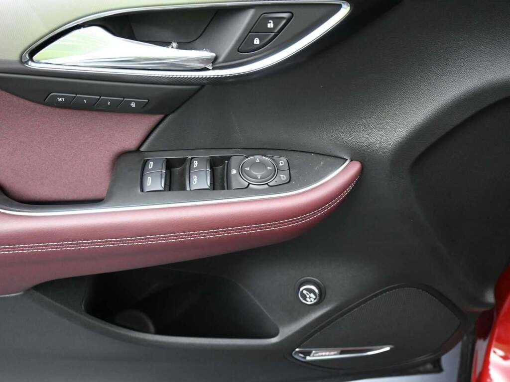 2025 Buick Envision Sport Touring AWD