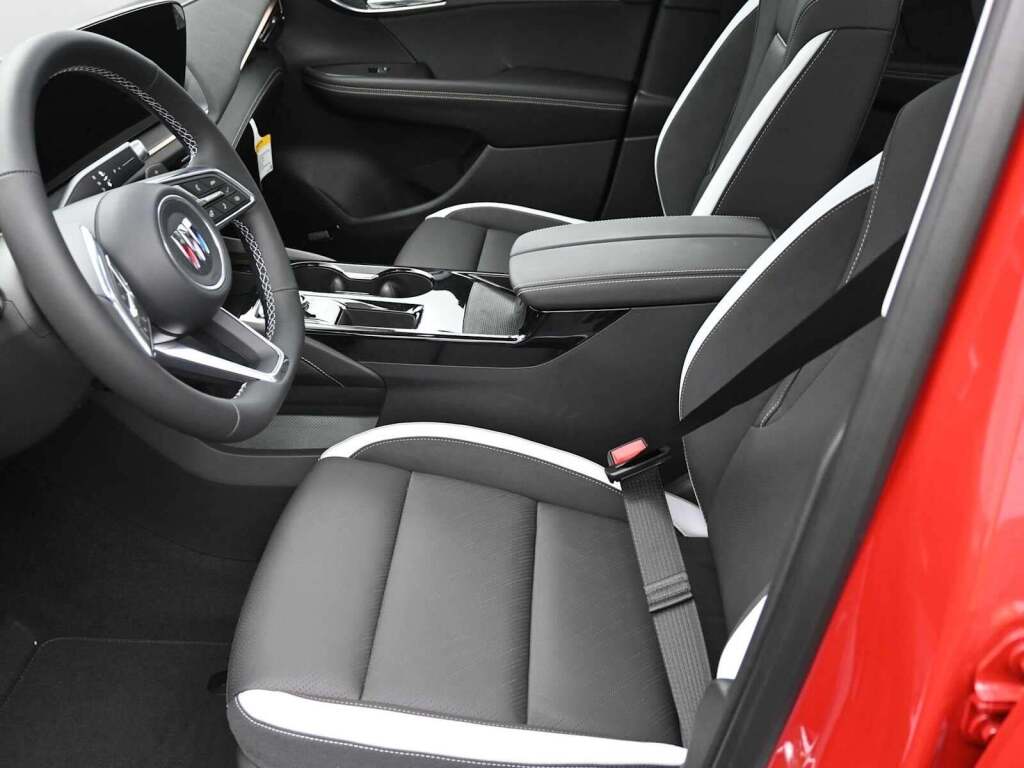 2025 Buick Envision Sport Touring AWD