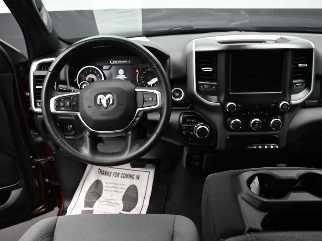 2023 Ram 1500 Big Horn Crew Cab 4x4 5'7" Box