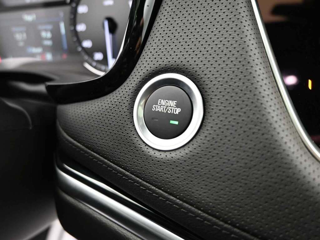 2025 Cadillac XT6 AWD Luxury