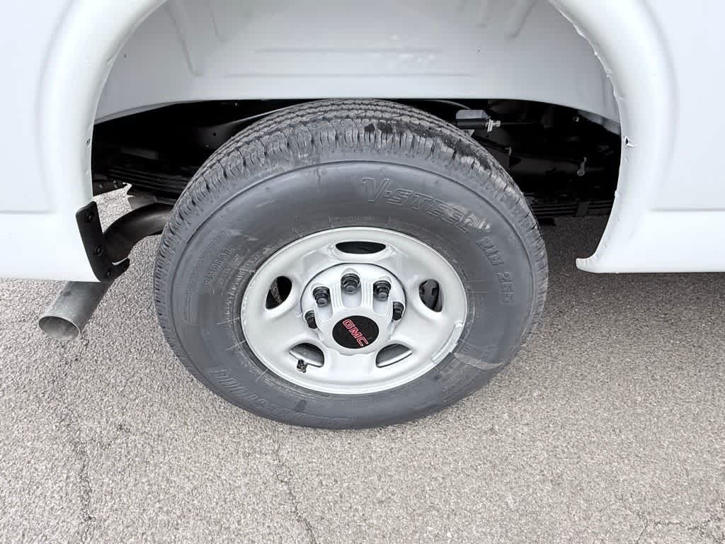 2025 GMC Savana Cargo RWD 3500 Extended Wheelbase Work Van