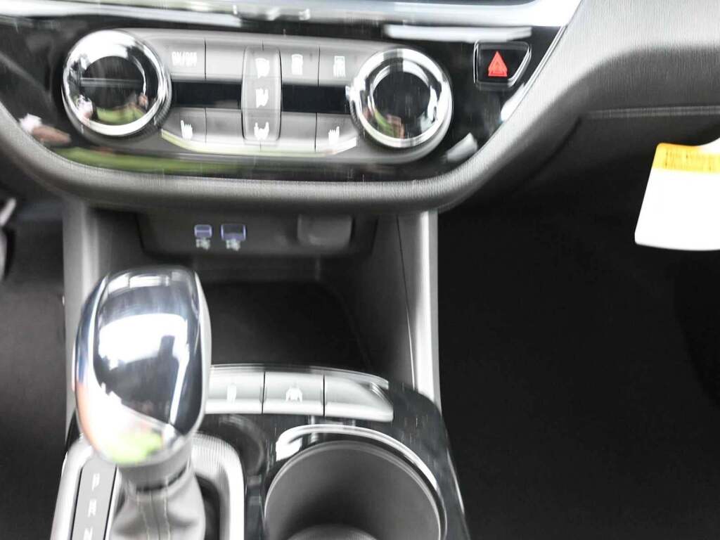 2025 Buick Envista Sport Touring FWD