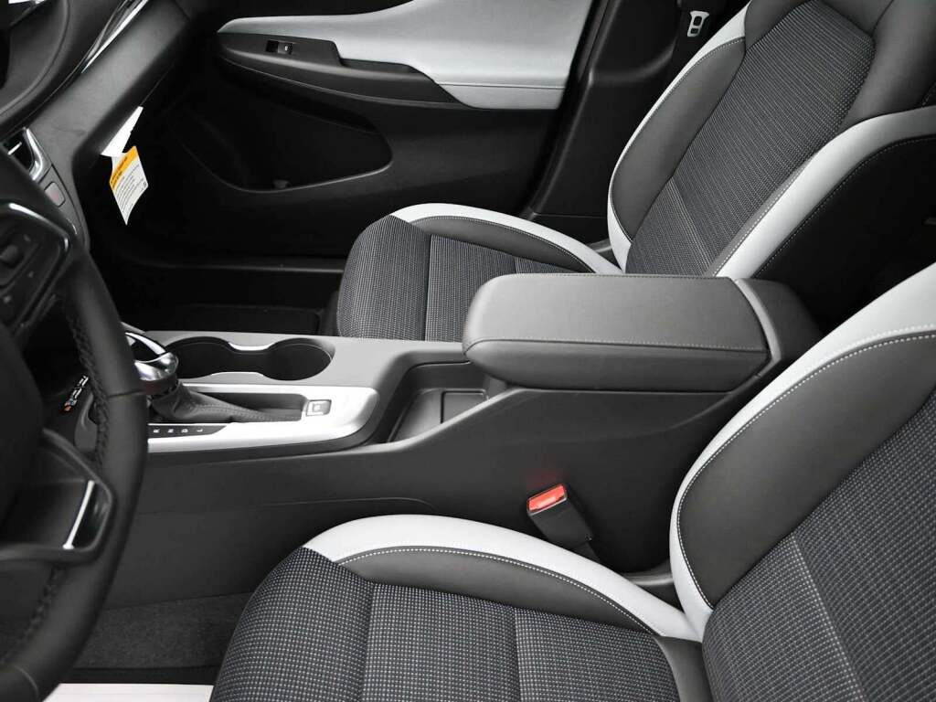 2025 Buick Envista Preferred FWD