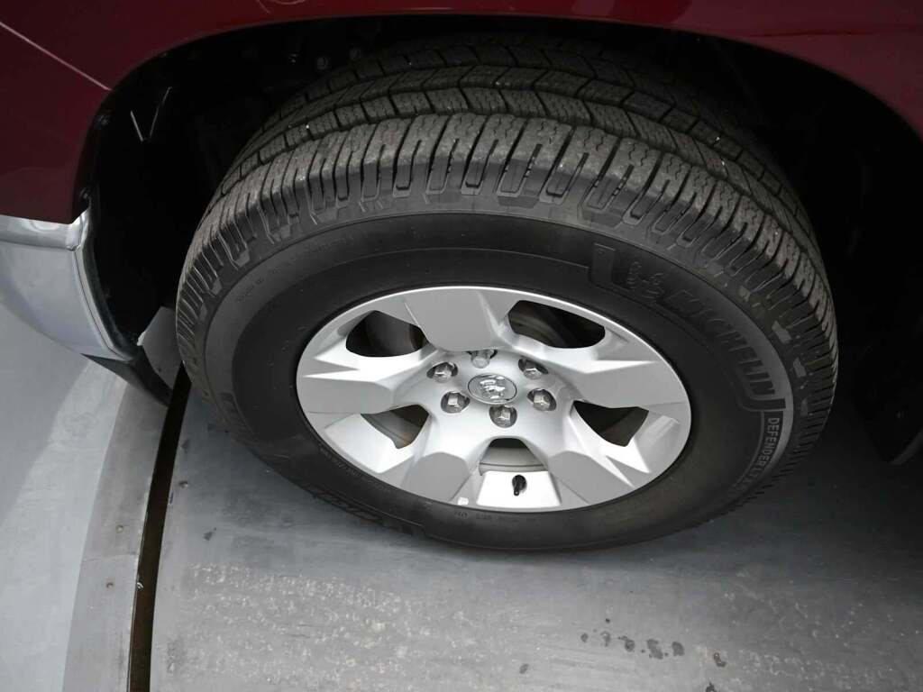 2023 Ram 1500 Big Horn Crew Cab 4x4 5'7" Box