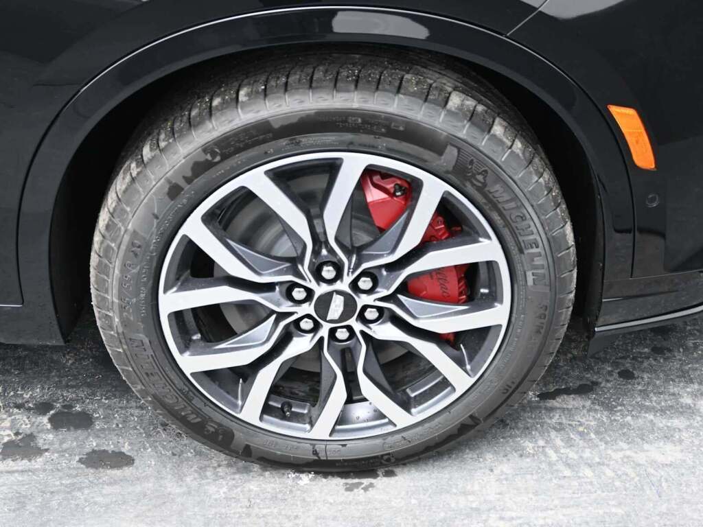 2025 Cadillac XT6 AWD Sport