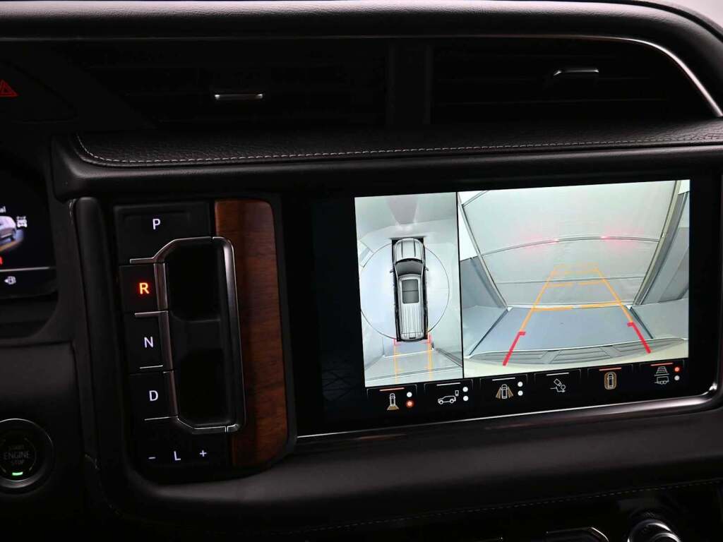 2023 GMC Yukon XL 4WD Denali Ultimate