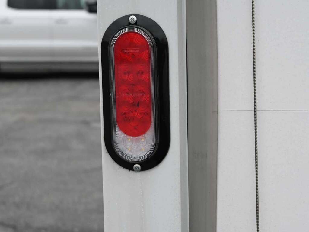 2023 GMC Savana Cutaway 4500 Van