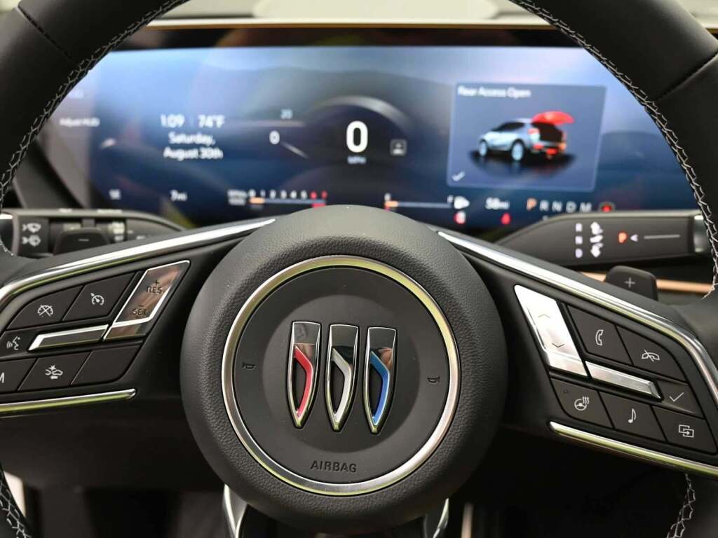 2025 Buick Envision Sport Touring AWD