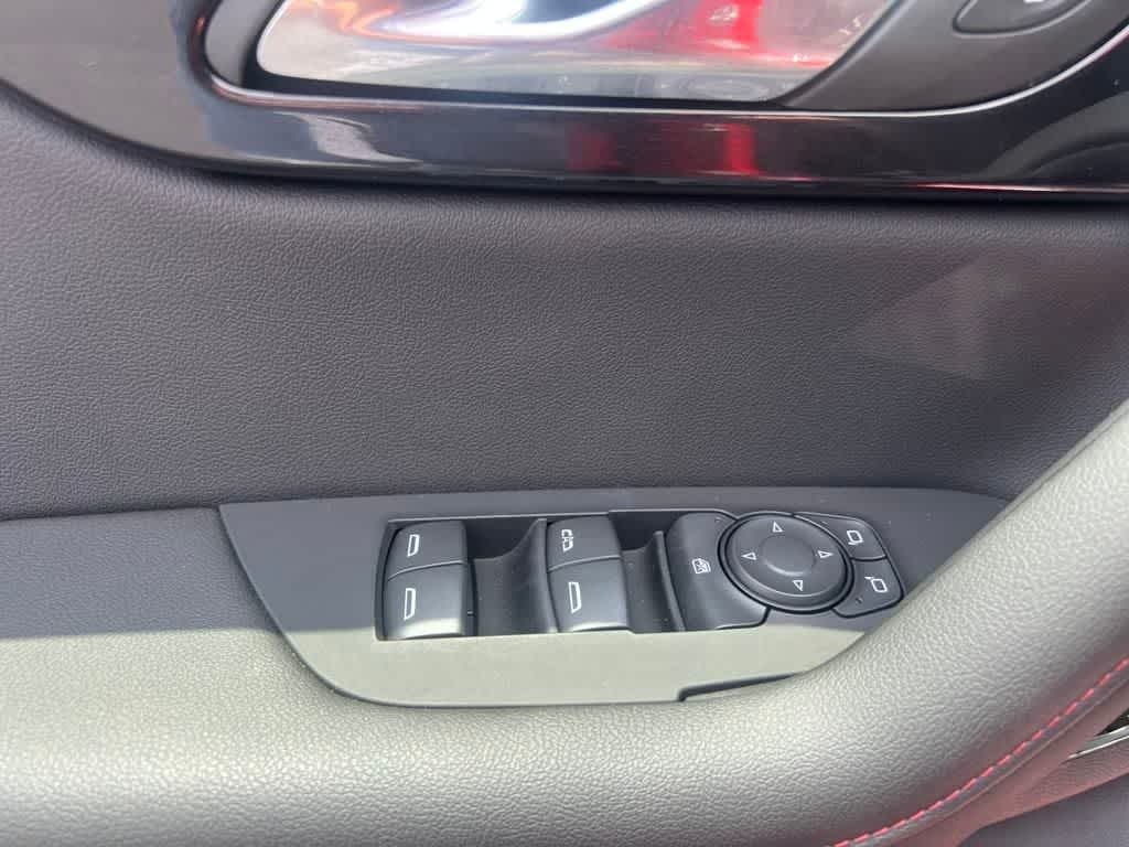 2025 Chevrolet Blazer FWD RS