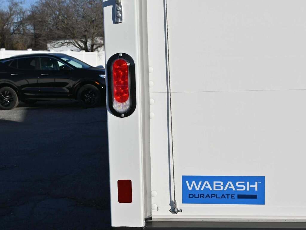 2023 GMC Savana Cutaway 4500 Van