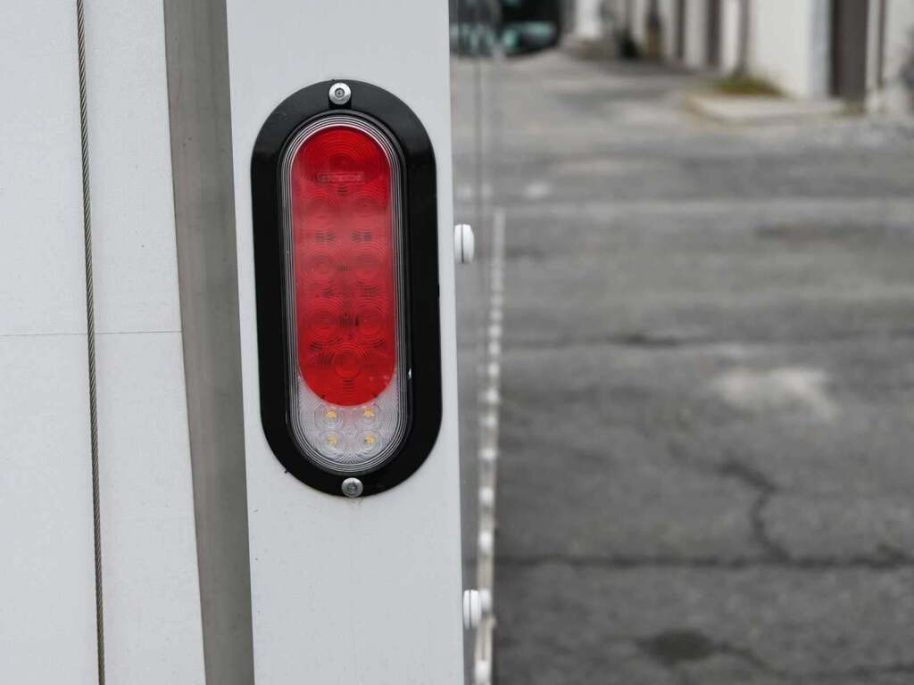 2023 GMC Savana Cutaway 4500 Van