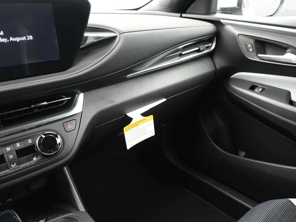 2025 Buick Envista Preferred FWD