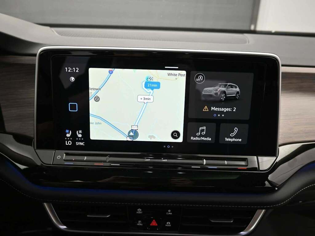 2025 Volkswagen Atlas 2.0T SEL Premium R-Line