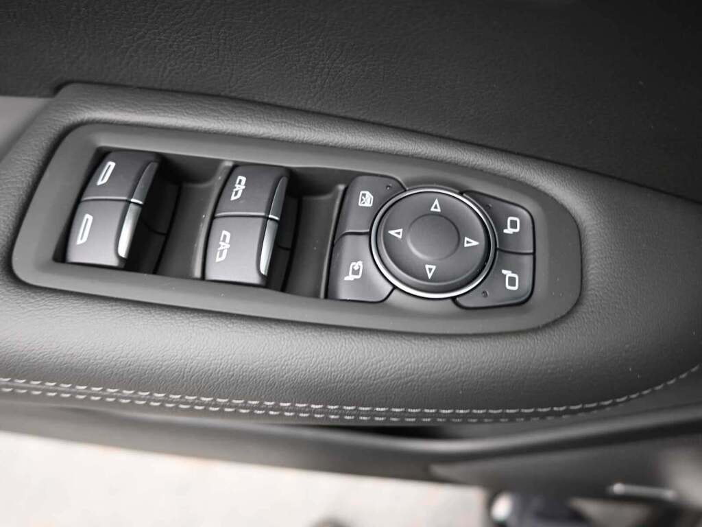 2025 Cadillac XT6 AWD Luxury