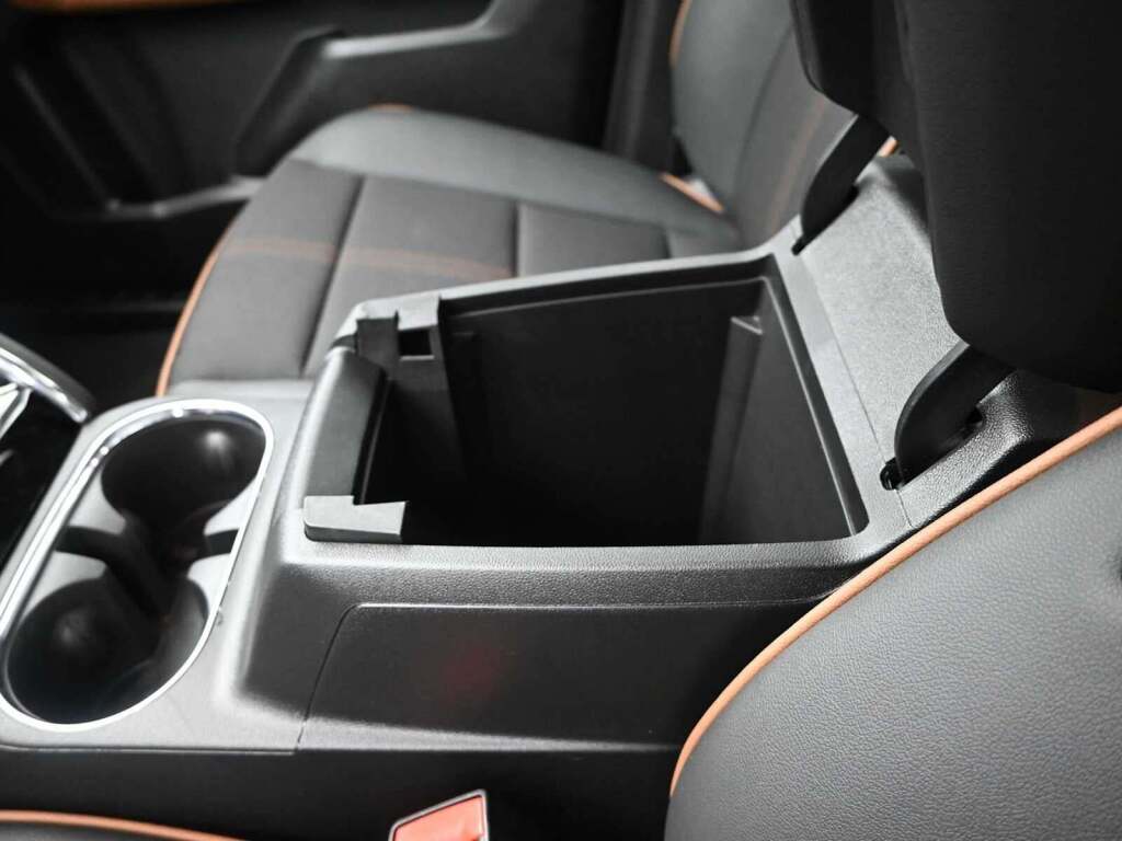 2025 GMC Canyon 4WD AT4