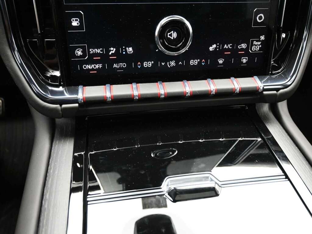 2025 GMC Yukon 4WD AT4 Ultimate