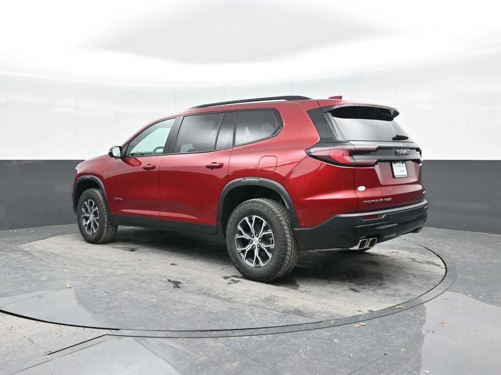 2024 GMC Acadia AWD AT4